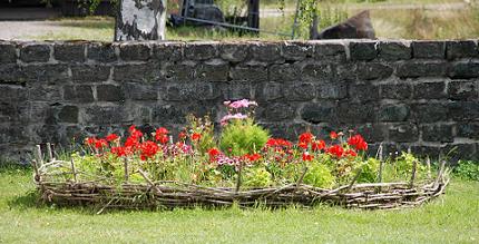 Blommor vid Gnisterhuset